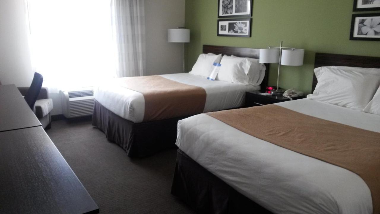 Petrostay Inn & Suites Cotulla Δωμάτιο φωτογραφία